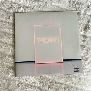 1975 Vinyl